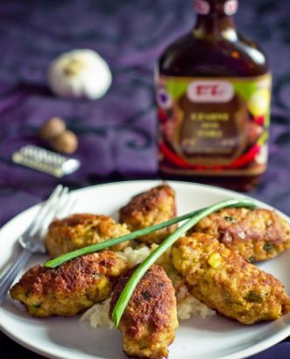 Indonesian potato-meat croquettes with TaoTao black chili sauce